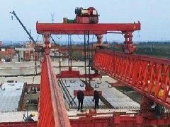 湖北愛範科技有限公司架橋機安全監控系統爲(wéi / wèi)麻安高速保駕護航
