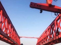 湖北愛範科技有限公司起重機安全監控系統爲(wéi / wèi)乳山口大(dà)橋助力